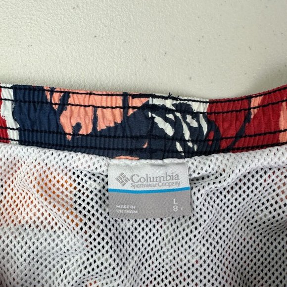 Columbia PFG Men's Size Large Board Shorts all over print Beach Used - Picture 3 of 11